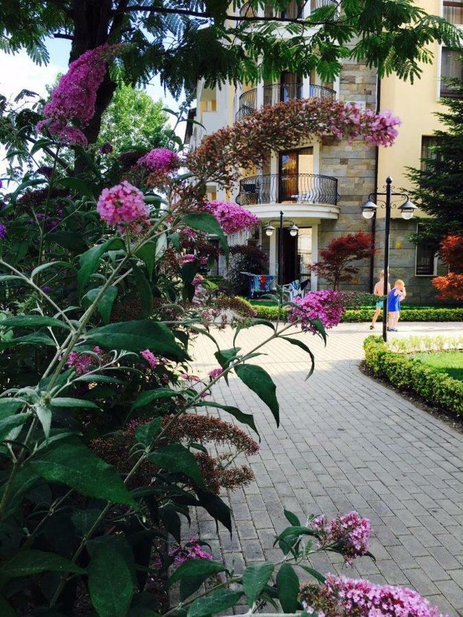 Апарт отель Royal Sun Солнечный берег Экстерьер фото